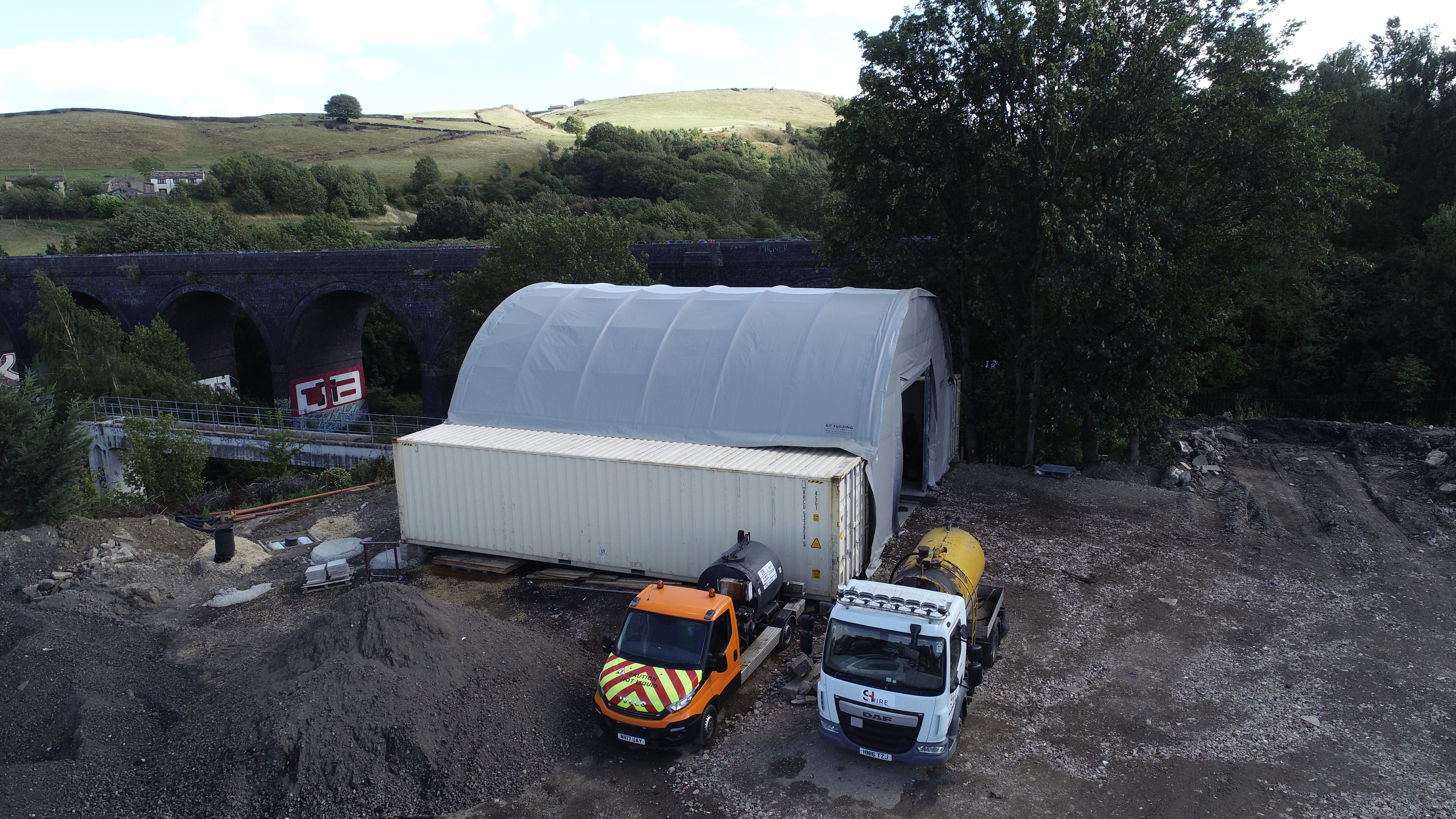 Auvents de conteneurs - 40 pieds x 40 pieds x 15 pieds (12 mx 12 mx 4,5 m)