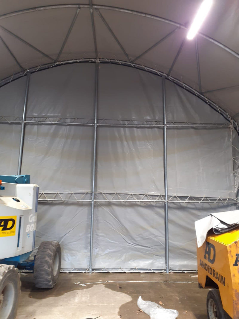 Geschlossene Rückwand für Containerunterkünfte